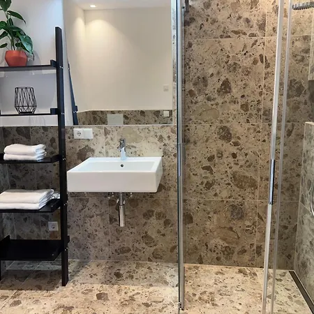 아파트 The Hills 메라노